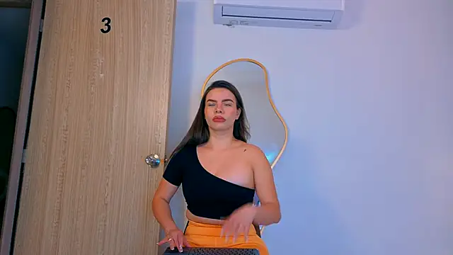 Snapshot of CandiceSpencer chatting on 07.16.26 CandiceSpencer online show from 07.16.26