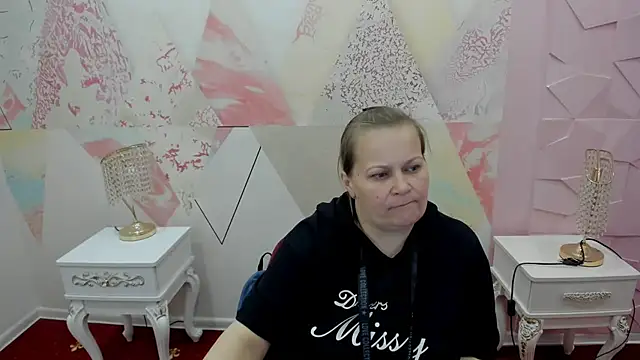 Snapshot of Liliaozzy chatting on 05.12.26 Liliaozzy online show from 05.12.26