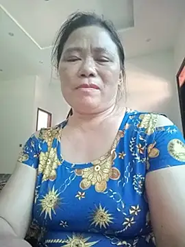 Snapshot of -Lytina- chatting on 07.31.26 -Lytina- online show from 07.31.26