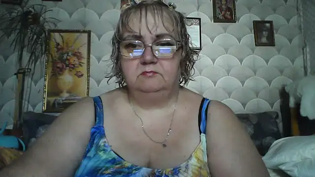 MarinaFarina53 online show from 06.28.26