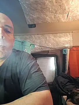 Mikeyjoe2840 online show from 05.11.26