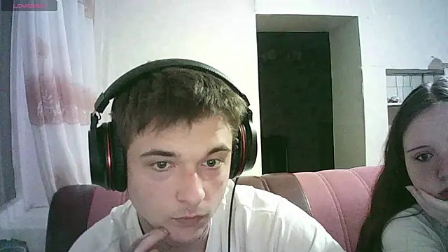 Snapshot of KittyFlicker chatting on 05.14.26 KittyFlicker online show from 05.14.26