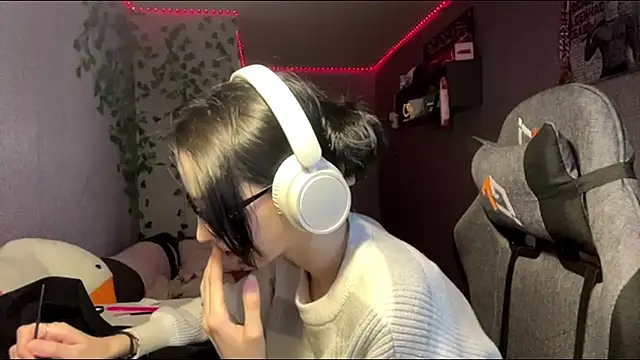 NightFoxxx online show from 06.09.26