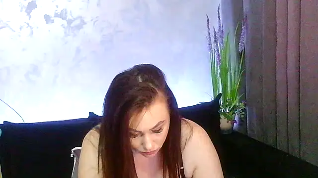 Snapshot of ADaisyAshe chatting on 05.27.26 ADaisyAshe online show from 05.27.26