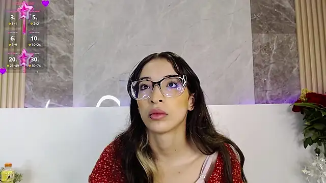 EmiliaBell  online show from 06.04.26