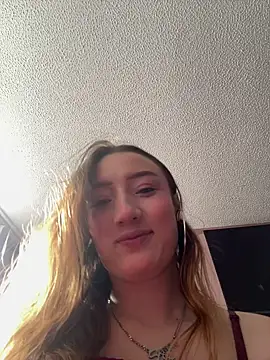 Snapshot of Valery_Salmons chatting on 07.07.26 Valery Salmons online show from 07.07.26