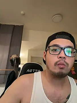 Snapshot of James1992_Ovo chatting on 07.02.26 James1992 Ovo online show from 07.02.26