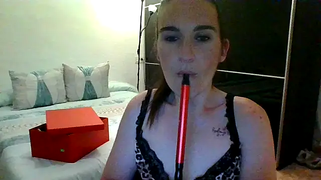 Snapshot of aurasensual69 chatting on 06.02.26 aurasensual69 online show from 06.02.26