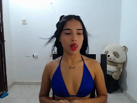Snapshot of Chicasenxual chatting on 06.02.26 Chicasenxual online show from 06.02.26
