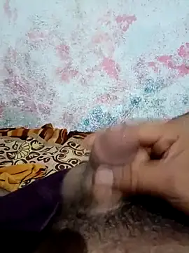 Snapshot of KingNaheed02 chatting on 06.12.26 KingNaheed02 online show from 06.12.26