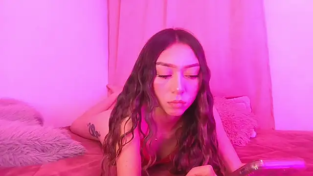 Snapshot of Vittoriia_ceretti chatting on 05.09.26 Vittoriia ceretti online show from 05.09.26
