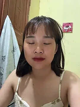 Snapshot of Lili_019 chatting on 05.11.26 Lili 019 online show from 05.11.26