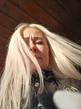 MILFBARBY online show from 11.10.25