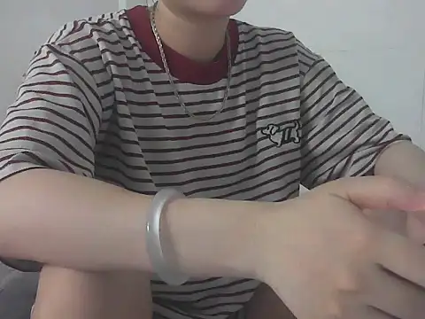 Snapshot of -Tehan- chatting on 06.22.26 -Tehan- online show from 06.22.26