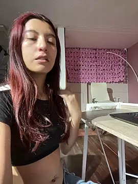 EveRave Pink online show from 06.23.26