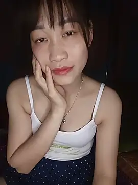 Snapshot of Logii_x chatting on 05.16.26 Logii x online show from 05.16.26