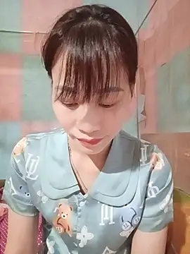 Snapshot of Logii_x chatting on 05.29.26 Logii x online show from 05.29.26