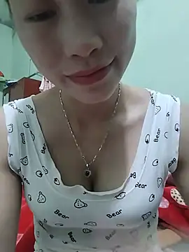 Snapshot of Logii_x chatting on 06.20.26 Logii x online show from 06.20.26