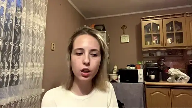 DaphneAmor online show from 05.14.26