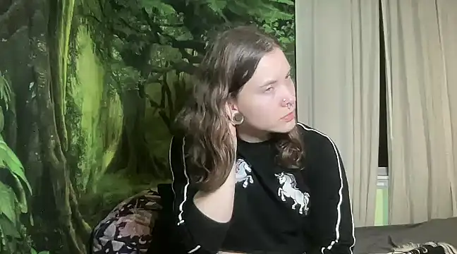 Snapshot of mo0ngoddess chatting on 01.26.25 mo0ngoddess online show from 01.26.25