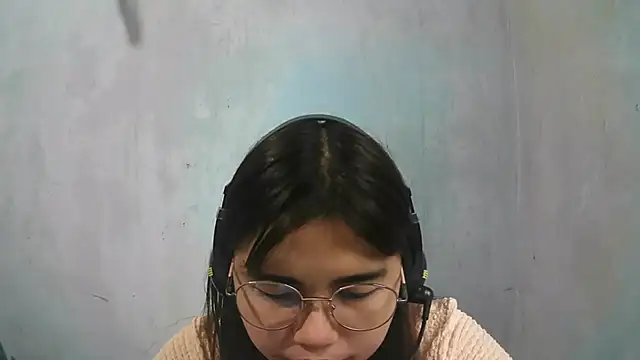 Snapshot of MaragaretSanterre chatting on 05.18.26 MaragaretSanterre online show from 05.18.26