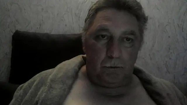 Snapshot of edje59a chatting on 02.10.26 edje59a online show from 02.10.26