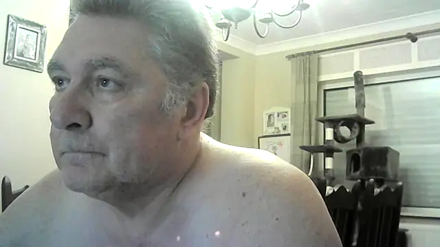 Snapshot of edje59a chatting on 02.19.26 edje59a online show from 02.19.26