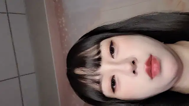 Snapshot of rose877 chatting on 05.20.26 rose877 online show from 05.20.26