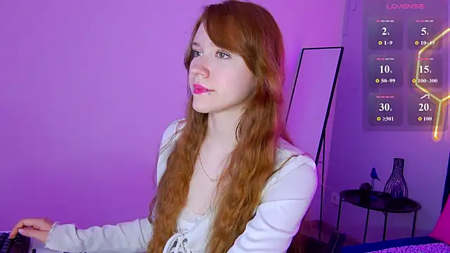 Snapshot of Angel_Fleur chatting on 06.26.26 Angel Fleur online show from 06.26.26