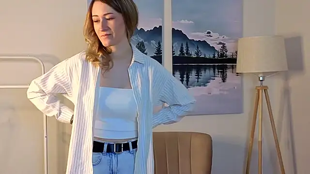 CharissaWalkner online show from 05.15.26
