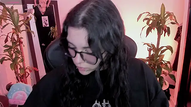 MissCharlottte 18 online show from 06.12.26