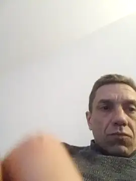 Snapshot of Futyclean chatting on 05.19.26 Futyclean online show from 05.19.26