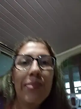 Snapshot of sweet_tifani chatting on 05.16.26 sweet tifani online show from 05.16.26