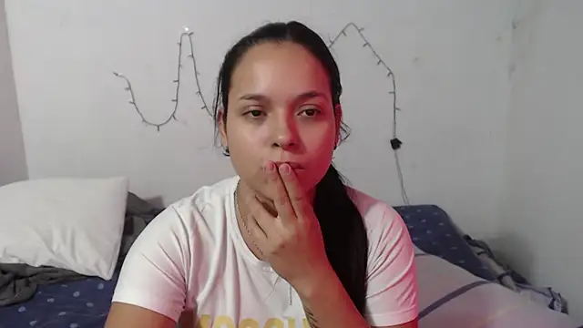 Adaraa garcia03 online show from 06.10.26