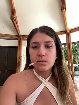 IsabelleMilan online show from 06.19.26