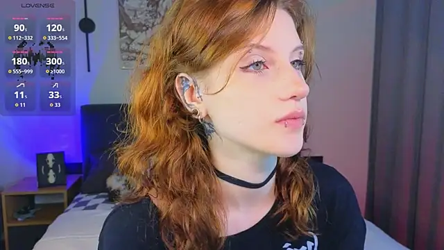 Snapshot of vampi_queen chatting on 06.20.26 vampi queen online show from 06.20.26