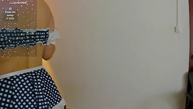 BABY WARDWELL online show from 06.12.26