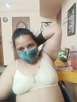 Snapshot of pirainilla chatting on 06.04.26 pirainilla online show from 06.04.26