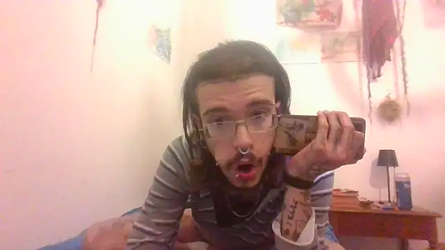 Snapshot of franchinopaneevino chatting on 05.12.26 franchinopaneevino online show from 05.12.26