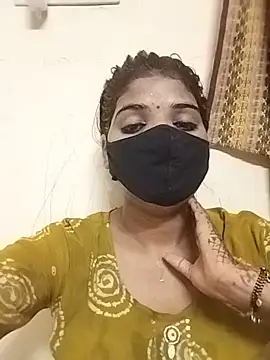 Snapshot of Ruhani_ chatting on 06.08.26 Ruhani online show from 06.08.26