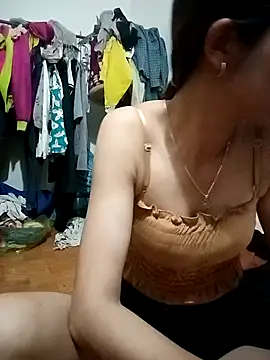 Snapshot of Suly-sweet chatting on 05.14.26 Suly-sweet online show from 05.14.26