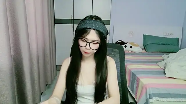 Snapshot of xiaoxiaoyu030 chatting on 05.31.26 xiaoxiaoyu030 online show from 05.31.26
