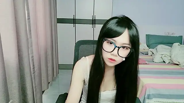 Snapshot of xiaoxiaoyu030 chatting on 06.03.26 xiaoxiaoyu030 online show from 06.03.26