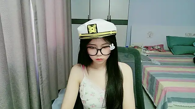 Snapshot of xiaoxiaoyu030 chatting on 06.26.26 xiaoxiaoyu030 online show from 06.26.26