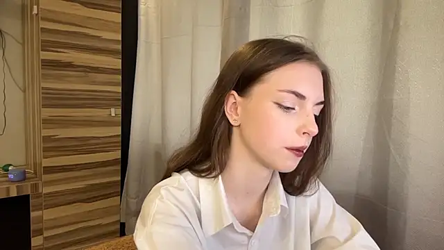 Snapshot of BonitaBright chatting on 06.15.26 BonitaBright online show from 06.15.26