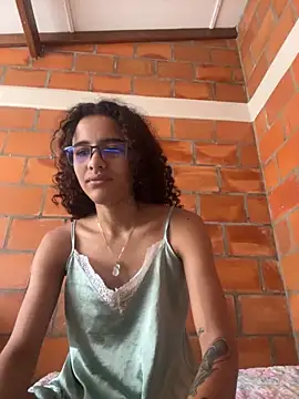 Snapshot of SeleneMous chatting on 06.22.26 SeleneMous online show from 06.22.26