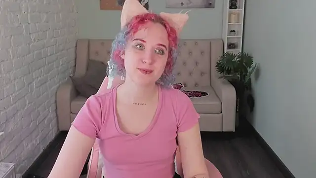 Snapshot of ScarlettSparkss chatting on 05.16.26 ScarlettSparkss online show from 05.16.26