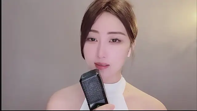 Snapshot of Aner333 chatting on 06.23.26 Aner333 online show from 06.23.26