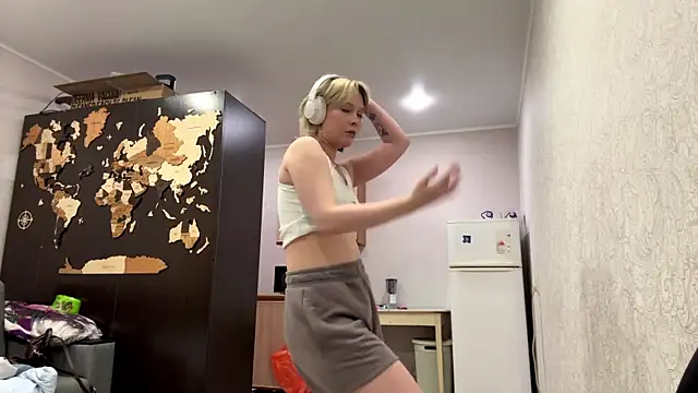 CuteLilit online show from 06.07.26