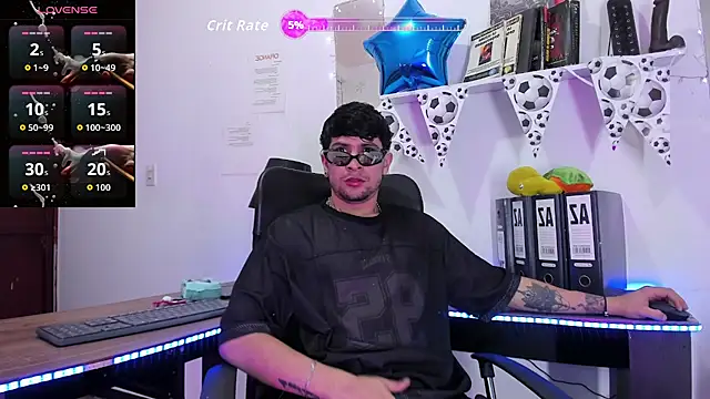 Snapshot of StefanoBigCock chatting on 06.24.26 StefanoBigCock online show from 06.24.26